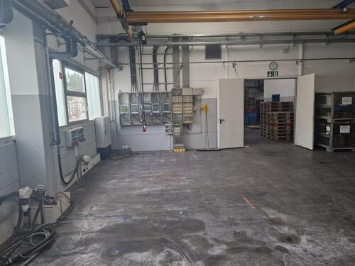 Foto - Gewerbehalle zu vermieten - 7,00 EUR Kaltmiete,