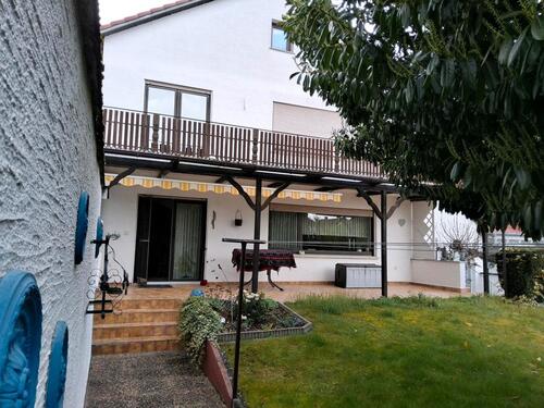 Foto - Mehrfamilienhaus, Wohnhaus in Lingenfeld zum Kaufen