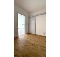 Hochwertige 2 Zi.-Wohnung mit Terrasse, Garten, Stellplatz - Eberbach