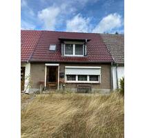 Reihenhaus mit viel Nebengelass auf 934m² - Mirow