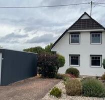 Renoviertes freistehendes EFH mit idyllischem Garten - Irmenach