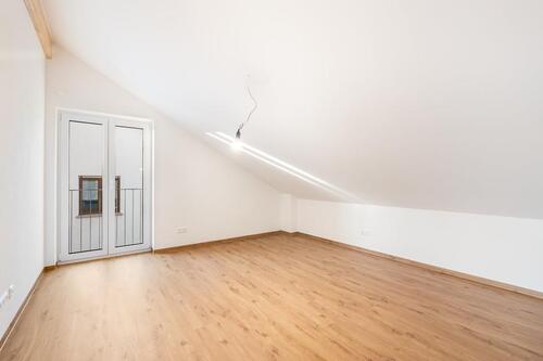 Foto - Dachgeschoßwohnung in Markdorf zur Miete