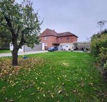 Geräumiges 7-Zimmer Haus mit Garage und Carport in Wasbüttel