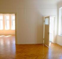 Helle, sehr großzügige Wohnung zur WG Neugründung - Flensburg Altstadt