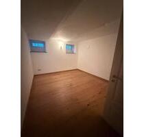 Mietwohnung - 880,00&nbsp;EUR Kaltmiete, ca.&nbsp; 80,00&nbsp;m&sup2; in Irsch (PLZ: 54451)
