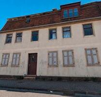 Provisionsfrei! Mehrfamilienhaus mit großem Potenzial - Burg