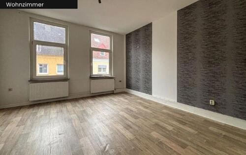 Foto - helle und gut gelegene 2 Zimmer Wohnung im 1. OG