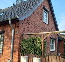 Schönes Zuhause für Pärchen oder kleine Familie mit Mieteinnahme - Wedel