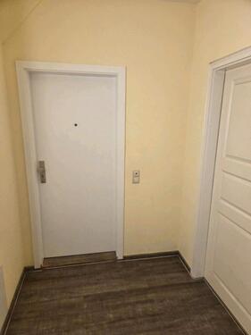 Foto - Vermieten modernisierte schöne 3 Raumaltbauwohnung in Stadtmitte