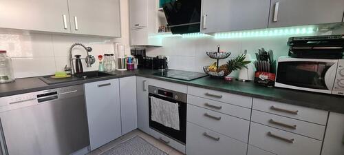 Foto - Helle 2,5-Zimmer-Wohnung mit großer Wohnküche und sonnigem Balkon