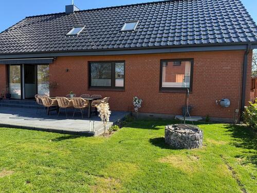 Foto - Kernsaniertes Einfamilienhaus mit Ausbaupotential & großem Keller