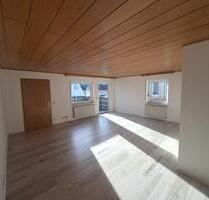 Schöne helle 2 ZKB Wohnung - 750,00&nbsp;EUR Kaltmiete, ca.&nbsp; 90,00&nbsp;m&sup2; in Bechtolsheim (PLZ: 55234)