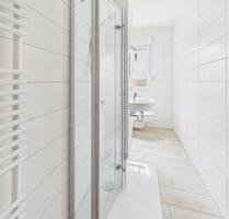 Schöne 3 Raum-Wohnung mit bodengleicher Dusche - Chemnitz Kapellenberg