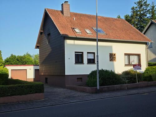 Foto - Verk. Einfamilienhaus in St. Ingbert-Rohrbach, freistehend