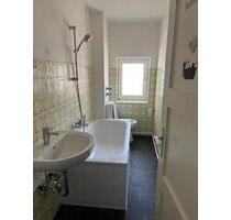 **EINZUGSFERTIGE 2-Zimmerwohnung im ERDGESCHOSS** - Rinteln