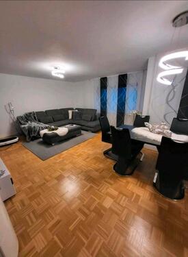 Foto - Moderne 3,5 Zimmer-Wohnung mit Aufzug