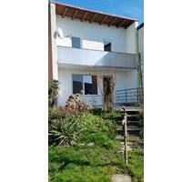 Helles Reihenhaus mit Garten & Terrasse in Toplage - 1300 € kalt - Landshut Landshut-West