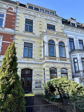 Foto - HolleralleeSchwachhausen: Charmante, helle 3 Zi. Altbau- Whg., Pakett, EBK mit Garten u. Garage