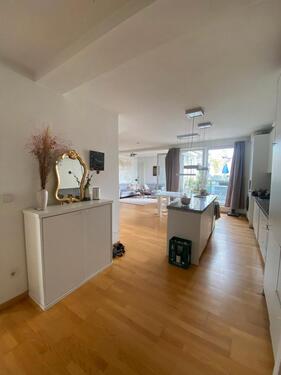 Foto - 20 Zimmer Dachgeschoßwohnung zur Miete in Berlin