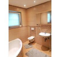 Möblierte 2-Zimmer-Wohnung im Erdgeschoss in zentraler Lage - Krefeld Möblierte 2-Zimmer-Wohnung im Erdgeschoss in zentraler Lage - Krefeld