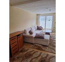 4-Raum-Wohnung mit Balkon - 990,00&nbsp;EUR Kaltmiete, ca.&nbsp; 120,00&nbsp;m&sup2; in Pößneck (PLZ: 07381)