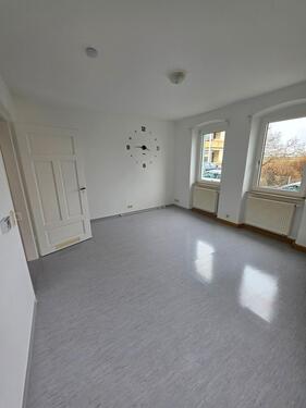 Foto - 1 Zimmer- Apartment. Anzeige komplett lesen!