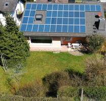 Saniertes EFH mit PV-Anlage, Wärmepumpe & Einliegerwohnung - Leidersbach