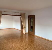 Schön geschnittene, helle 3 Zimmer Wohnung - ohne Kinderzimmer - Stuttgart Feuerbach Schön geschnittene, helle 3 Zimmer Wohnung - ohne Kinderzimmer - Stuttgart Feuerbach