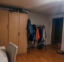 WG Zimmer in Singen frei - 470,00&nbsp;EUR Kaltmiete, ca.&nbsp; 15,00&nbsp;m&sup2; in Singen (Hohentwiel) (PLZ: 78224)