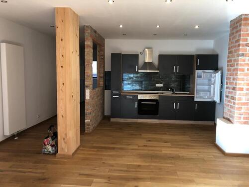 Foto - 2 Zimmer, Küche Bad zu vermieten