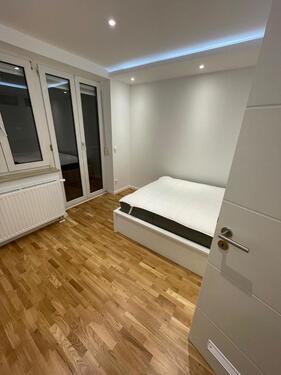 Foto - 4 Zimmer Erdgeschoßwohnung zur Miete in München
