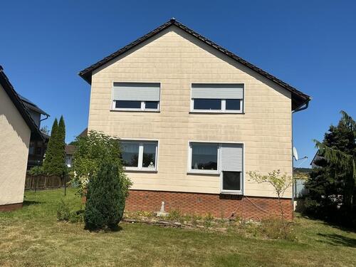 Foto - 6 Zimmer Mehrfamilienhaus, Wohnhaus zum Kaufen in Hessisch Lichtenau