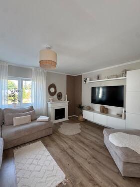 Foto - 6.5 Zimmer Einfamilienhaus in Hellenhahn-Schellenberg