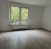 Modern sanierte 2,5-Zimmer-Wohnung mit Küche - Iserlohn