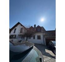 Vermiete - 4 Zimmer Reihenhauswohnung mit Garten & Garage - Vilsbiburg