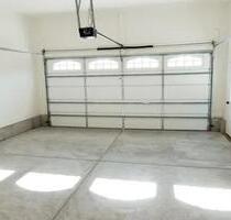 Garage zur Miete in Flingern Süd,40233 – ideal für Auto - Düsseldorf