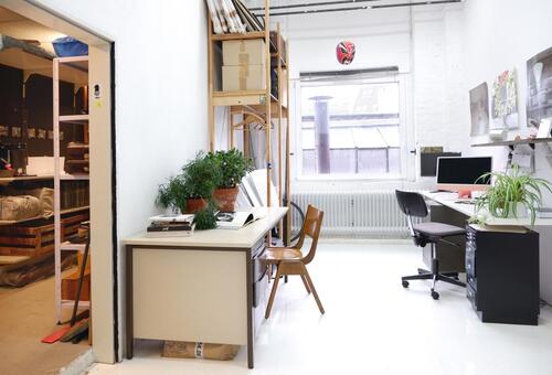 Foto - Arbeitsplatz in Ateliergemeinschaft