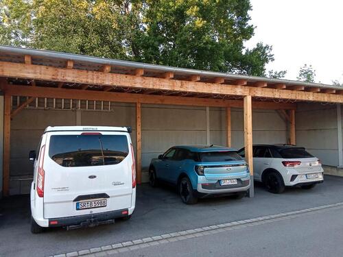 Foto - 4 Stellplätze inkl. großem Carport - Kapitalanlage