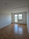 Foto - Schnäppchenpreis! 70m² Wohnfläche - 3 Raumwohnung + Wanne + Balkon