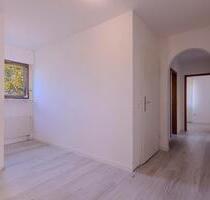 4-Zimmer Wohnung - 1.300,00&nbsp;EUR Kaltmiete, ca.&nbsp; 99,00&nbsp;m&sup2; in Pforzheim (PLZ: 75177) Nordstadt
