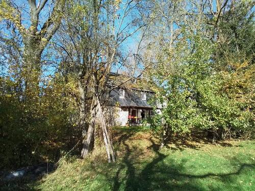 Foto - Haus mit Grundstück - 65.000,00 EUR Kaufpreis,