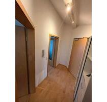 Untervermietung 2 Zi Wohnung Möbliert - Garching bei München