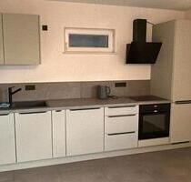 Sanierte 2 ZKB Wohnung (72m²) in Meggen mit Einbauküche KM - Lennestadt