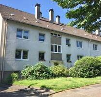 Frisch renovierte 1-Zi.-Souterrain-Whg. mit neuem Duschbad und Terrasse - Wuppertal Gemarkung Nächstebreck