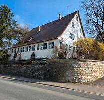 Denkmalgeschütztes Wohnhaus - 900,00&nbsp;EUR Kaltmiete, ca.&nbsp; 250,00&nbsp;m&sup2; in Henfenfeld (PLZ: 91239)