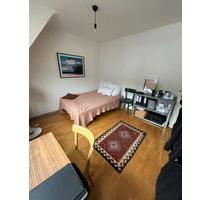 WG Zimmer in Stuttgart MitteSüd (Heusteigviertel)