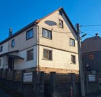 geräumiges Einfamilienhaus mit Nebengebäude - Rohr