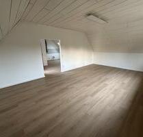 Frisch Sanierte 3 Zimmer Wohnung mit Balkon und Garten in Voxtrup - Osnabrück Gretesch Frisch Sanierte 3 Zimmer Wohnung mit Balkon und Garten in Voxtrup - Osnabrück Gretesch