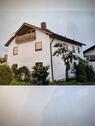 Foto - Freistehendes Zweifamilienhaus mit Doppelgarage und großem Garten