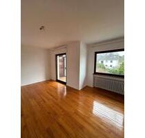 Helle 2,5 Zimmer Wohnung in Uninähe - Homburg